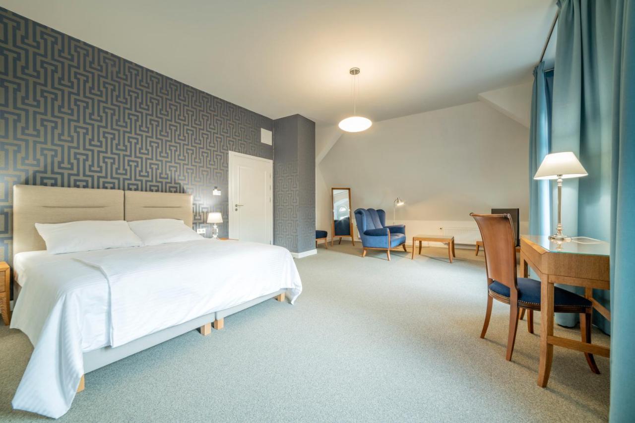 Hotel Villam Bielawa  Extérieur photo