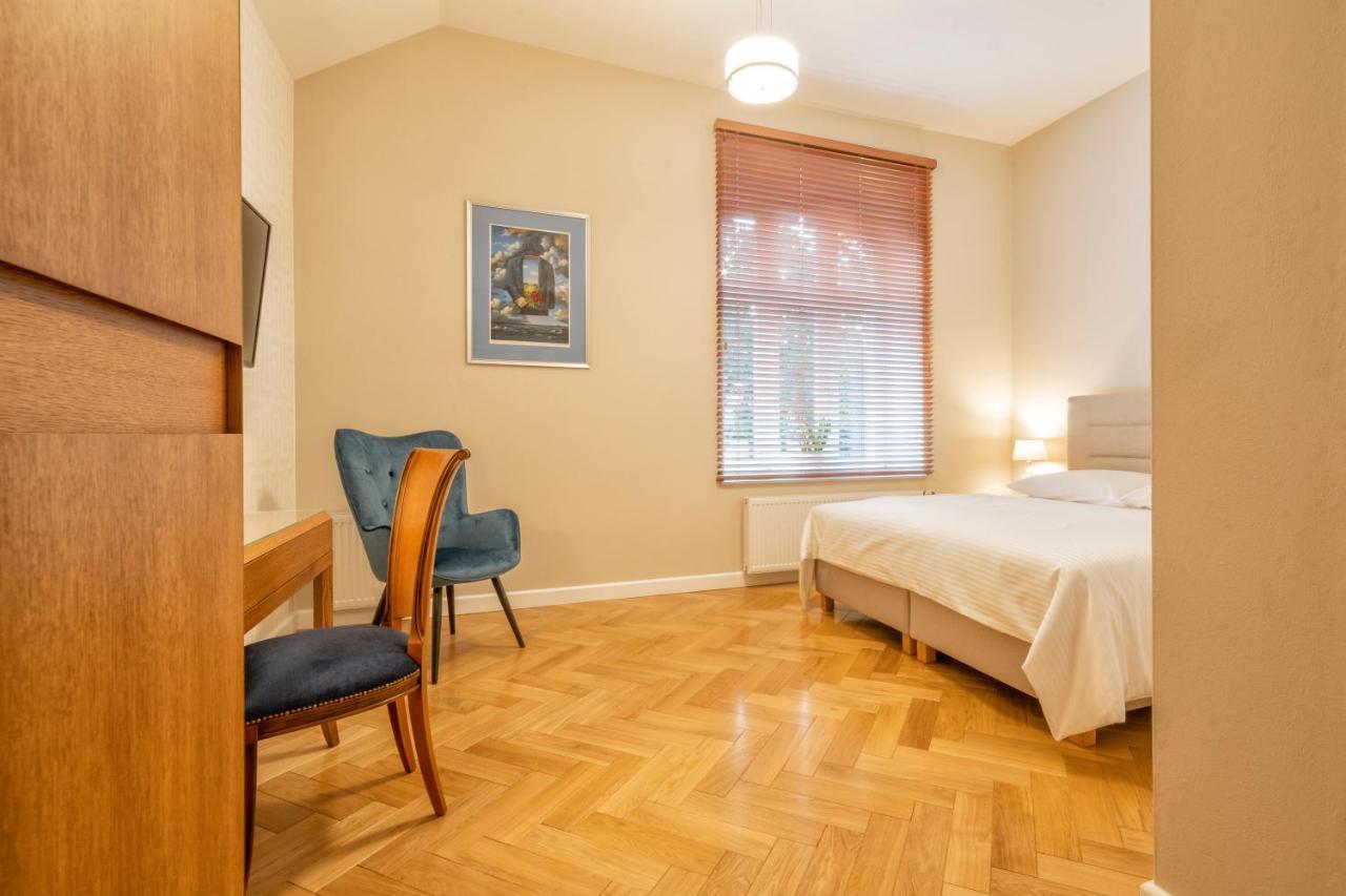 Hotel Villam Bielawa  Extérieur photo